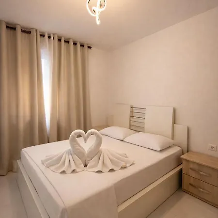 Plazza Bliss Appartamento Tirana